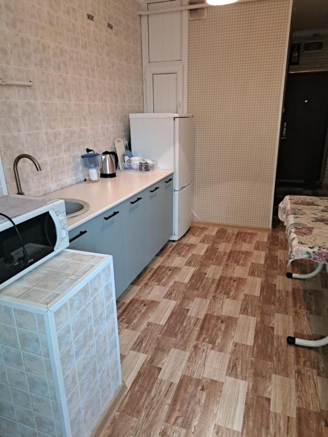 Apartment In 7 Mikrorayon 阿克套 外观 照片